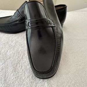 Men's Black Loafers